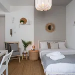 Apartment Orchid's Cozy & Balcony In *