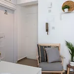 Orchid's Cozy & Balcony In Apartment Larnaca