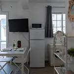 Orchid's Cozy & Balcony In *