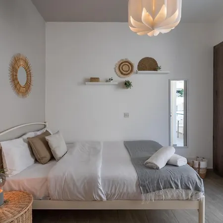 Orchid's Cozy & Balcony In Διαμέρισμα *