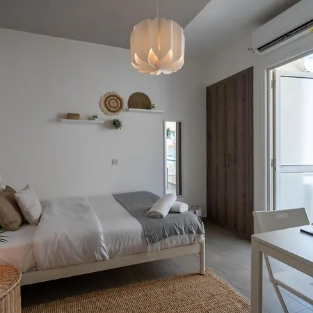 Διαμέρισμα Orchid's Cozy & Balcony In