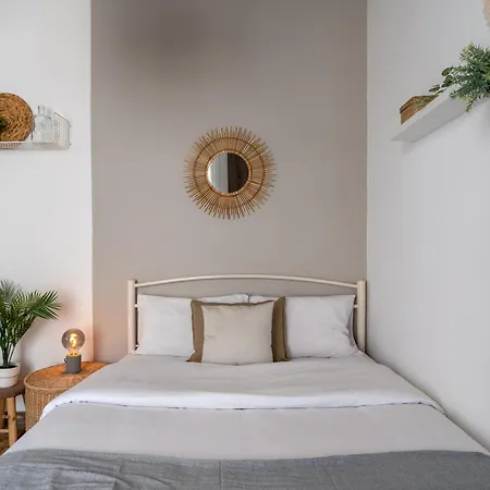 Διαμέρισμα Orchid's Cozy & Balcony In Λάρνακα